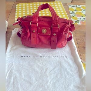 Marc by Marc Jacobs 2 way bag with luxe gold details. Bright red